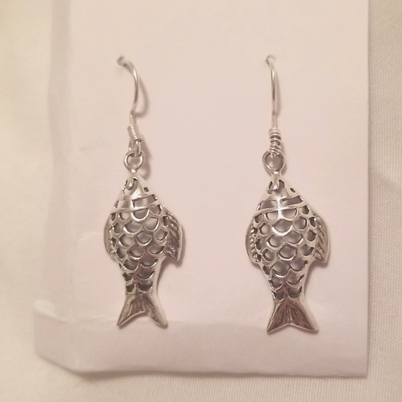 Never Worn Fish Earrings Silver Dangling Earrings - Picture 1 of 3